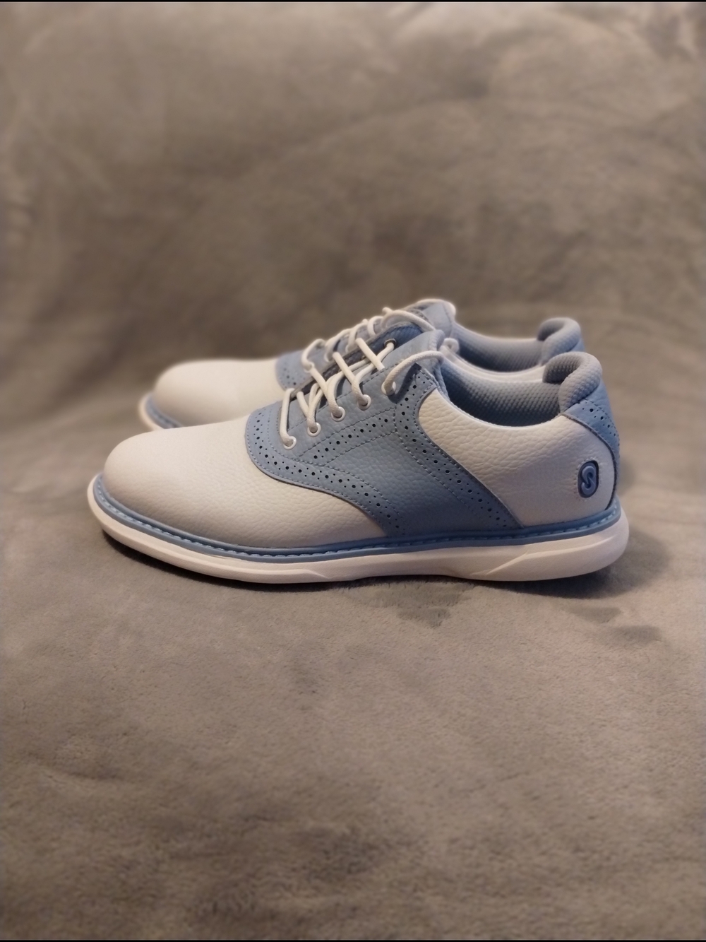 Men's Athletic Lace-Up Sneakers in White and Light Blue